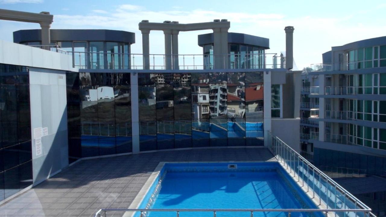 Silver Beach Delux Apartments بايالا المظهر الخارجي الصورة