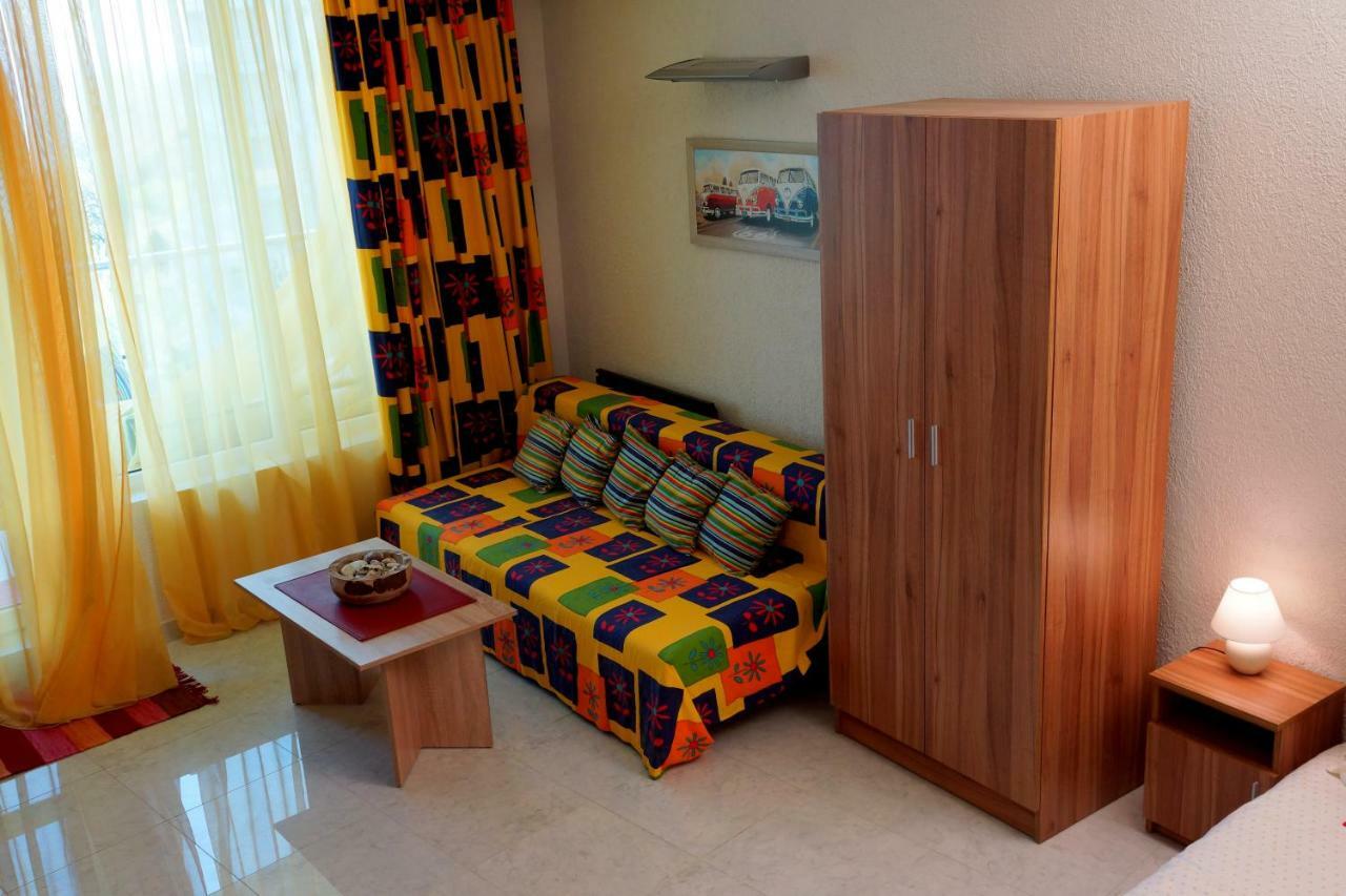 Silver Beach Delux Apartments بايالا المظهر الخارجي الصورة
