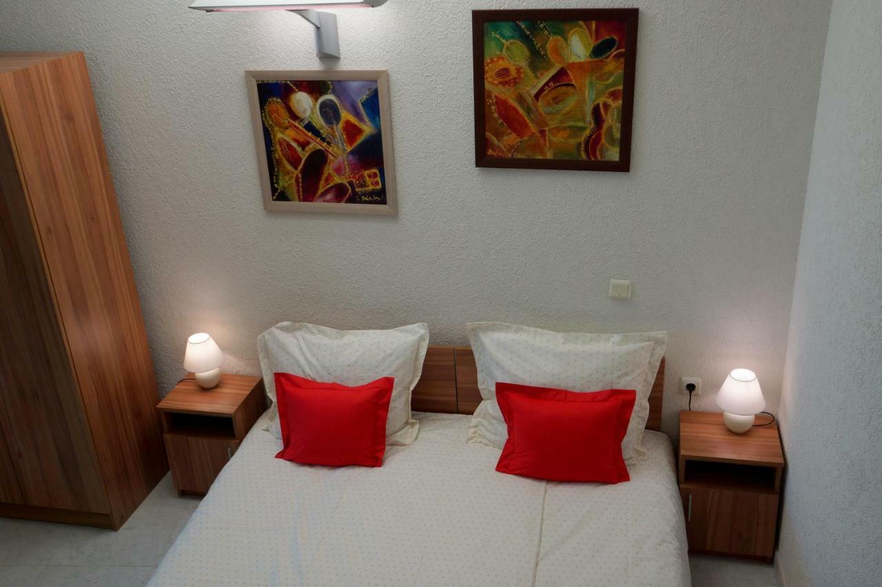 Silver Beach Delux Apartments بايالا المظهر الخارجي الصورة