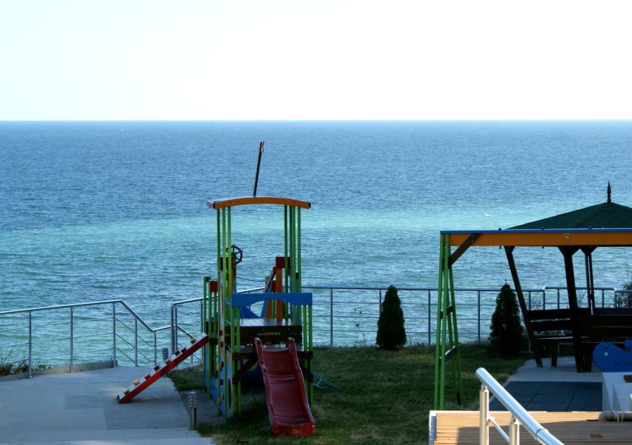 Silver Beach Delux Apartments بايالا المظهر الخارجي الصورة