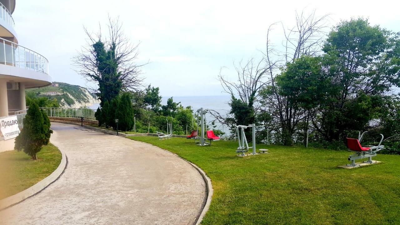 Silver Beach Delux Apartments بايالا المظهر الخارجي الصورة